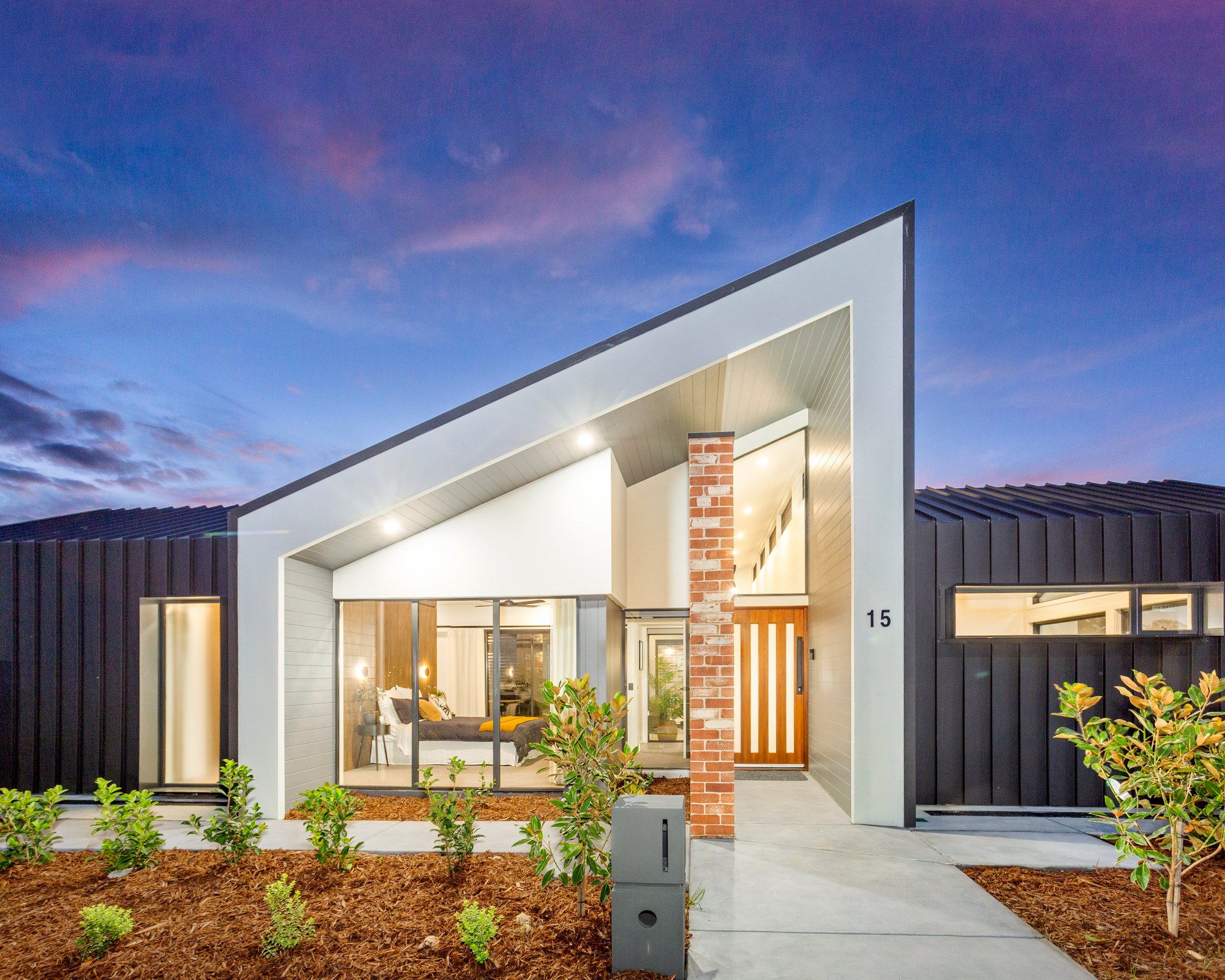 12_Mar_2020_AgentMedia-9699-2