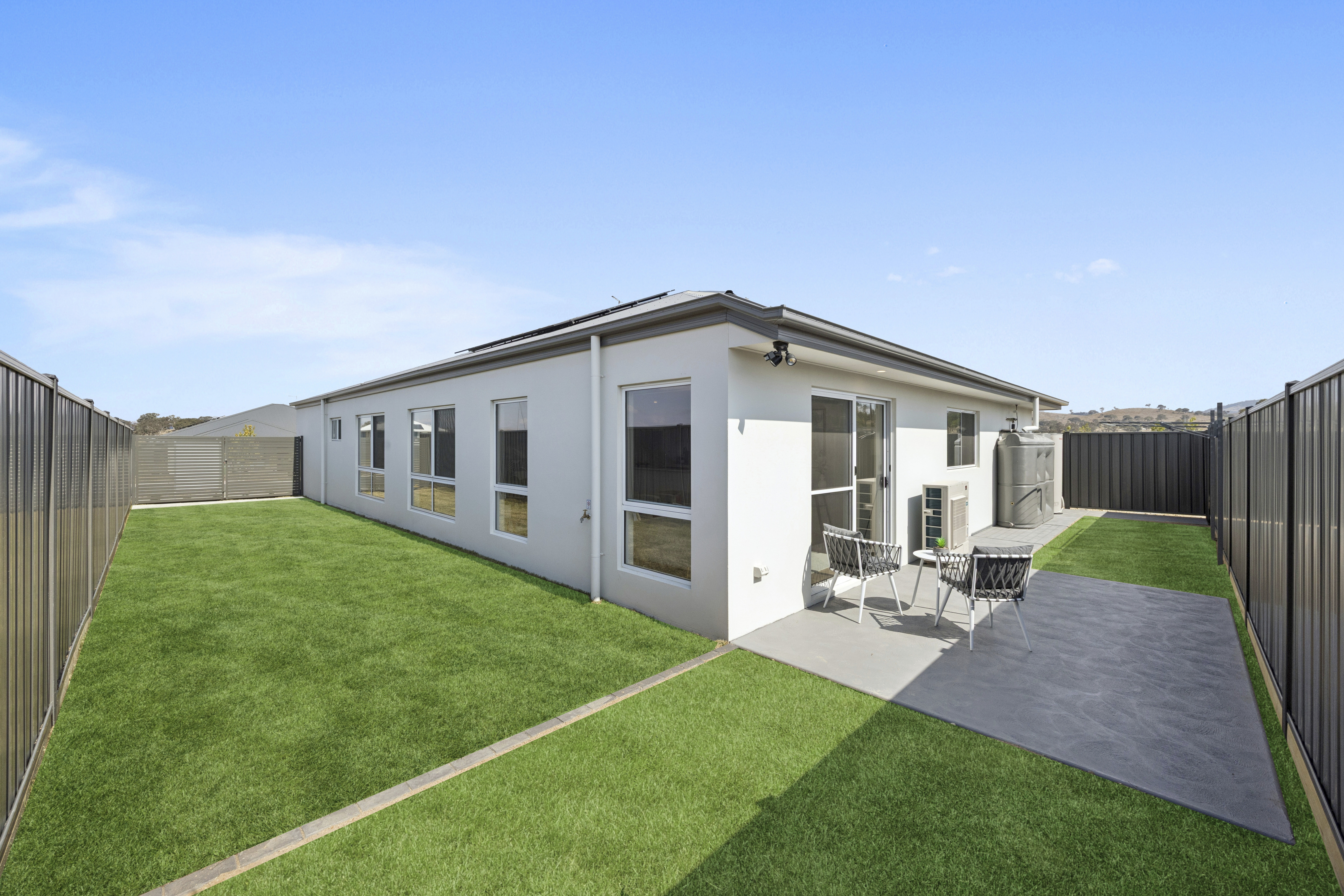 058_Open2view_ID966544-22_Cunningdroo_Street