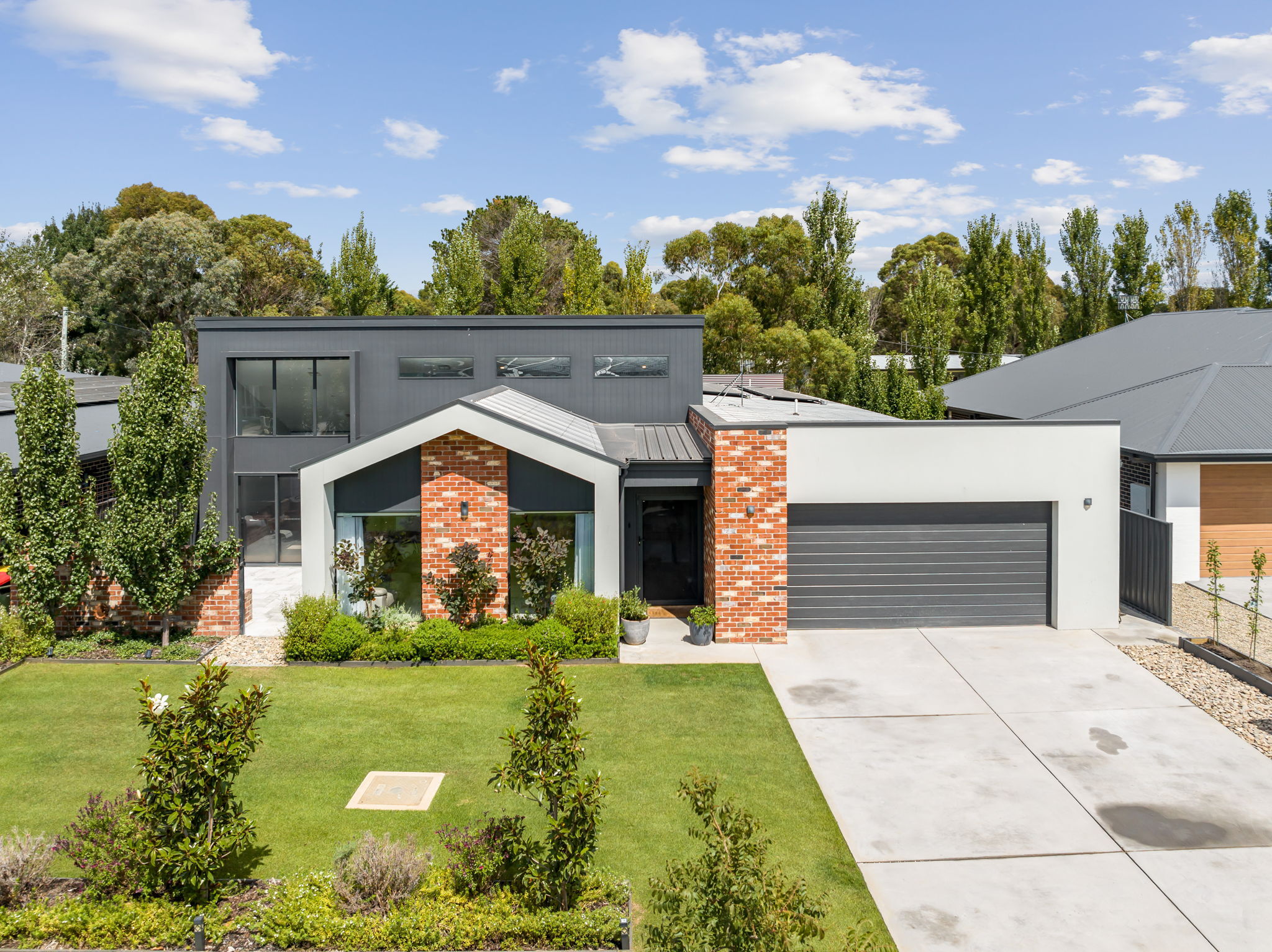 30-web-or-mls-Drone-11-Maslin-Pl-1