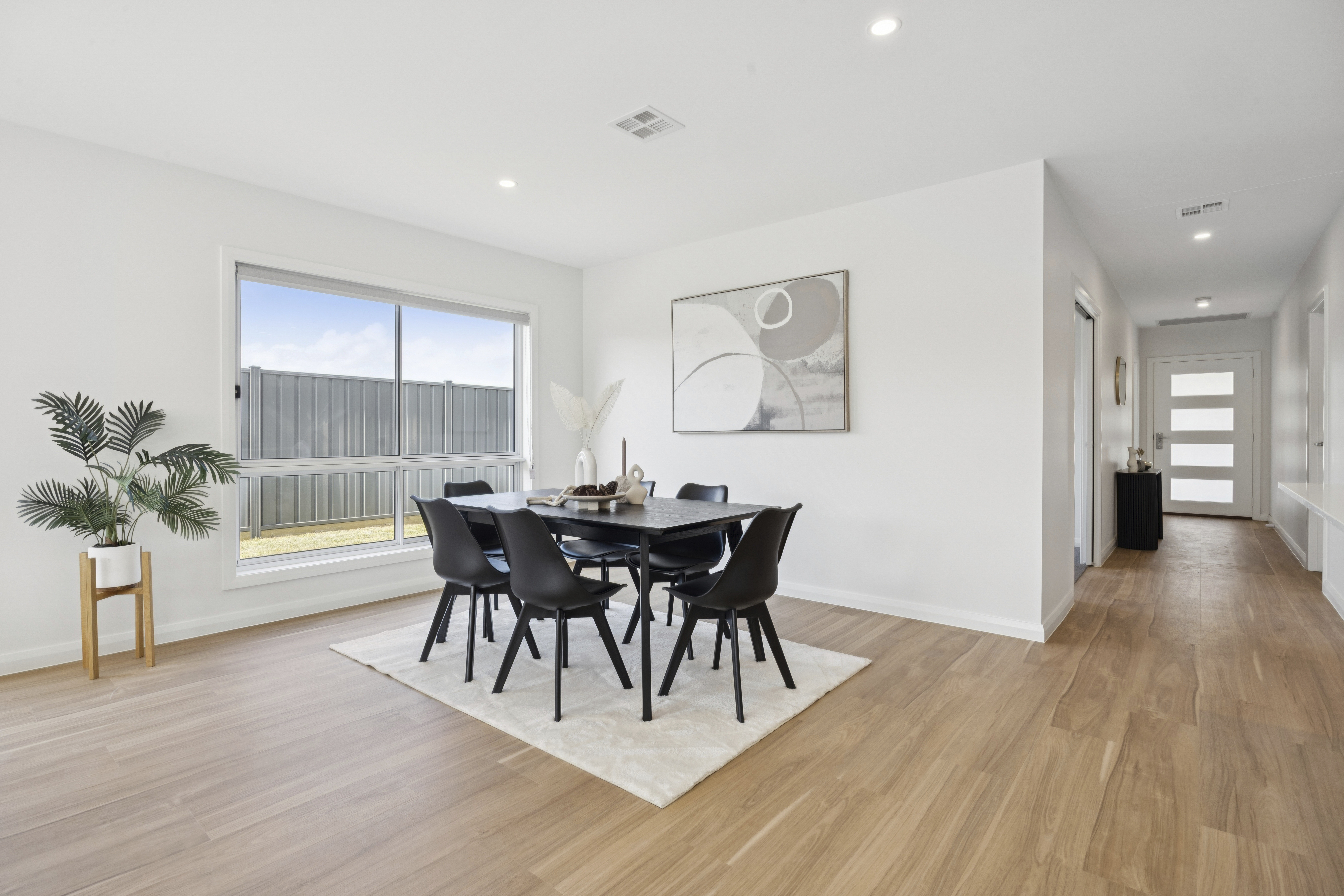 055_Open2view_ID966544-22_Cunningdroo_Street