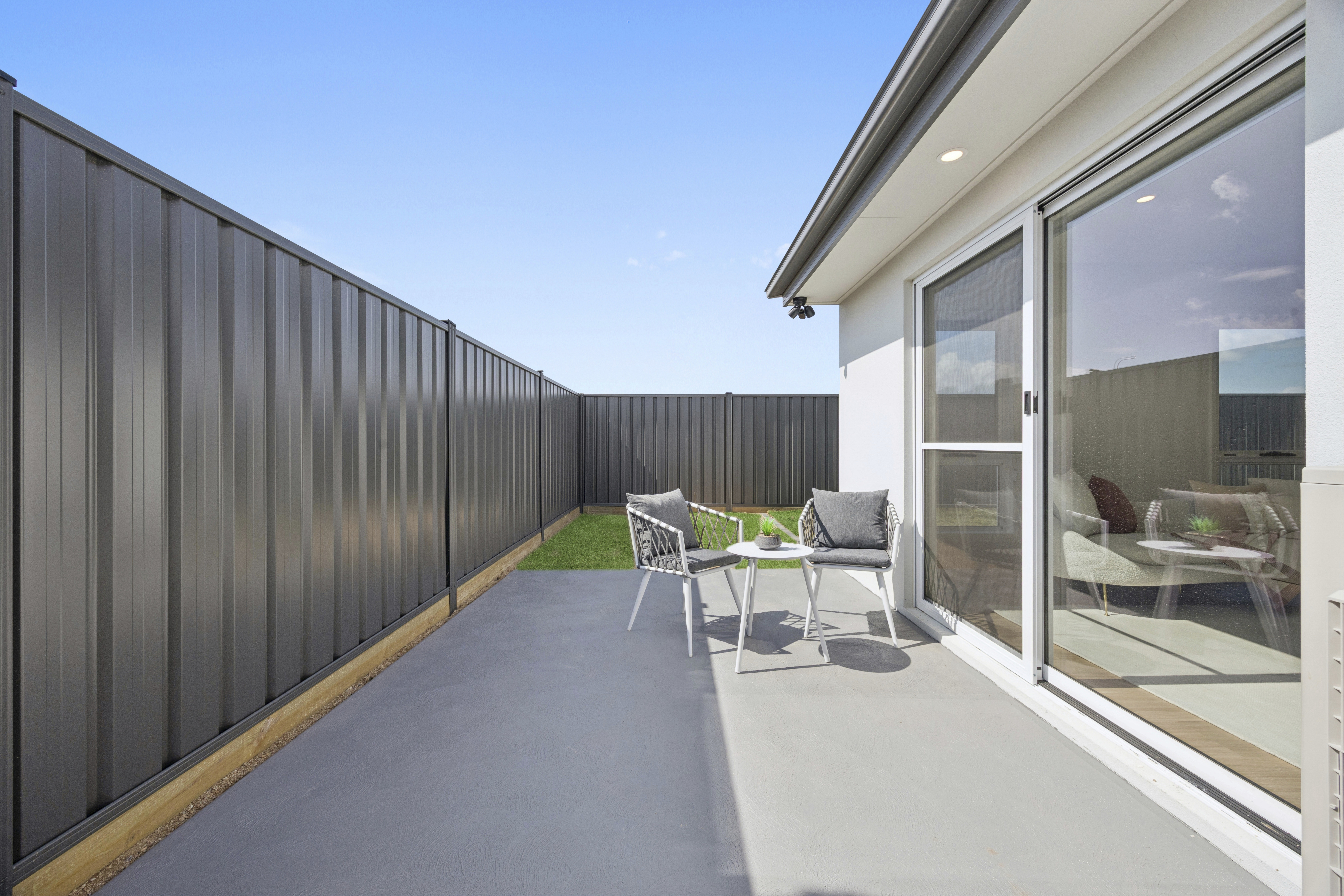 057_Open2view_ID966544-22_Cunningdroo_Street