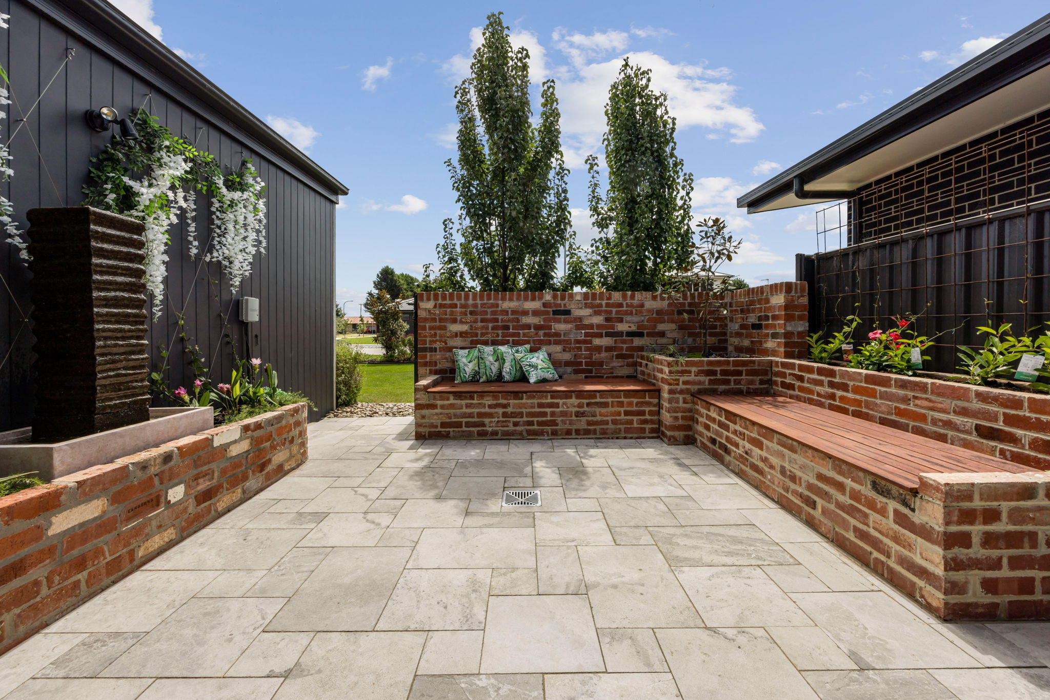 15-web-or-mls-11-Maslin-Pl-15