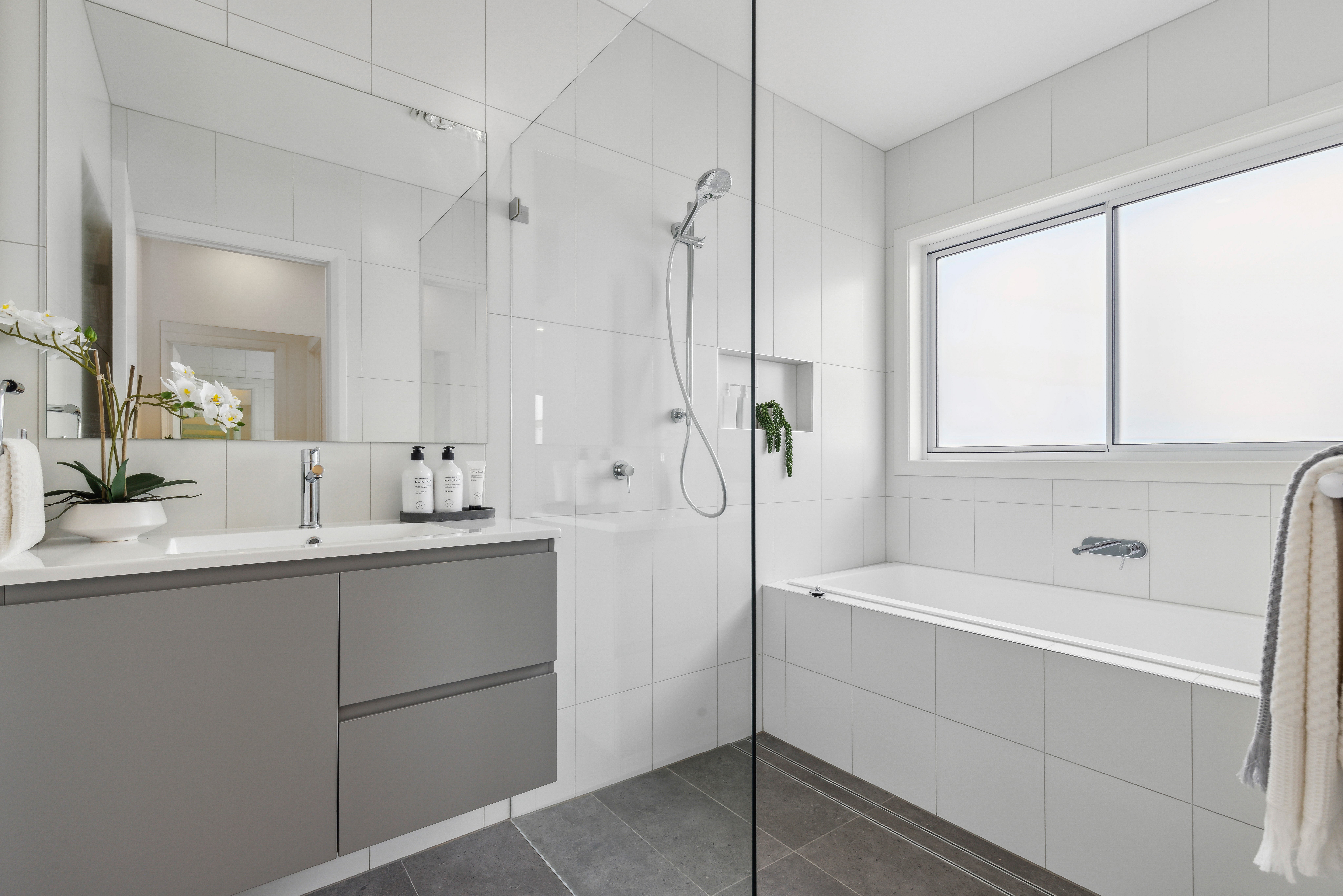 10-print-16-Nelson-Tce-10